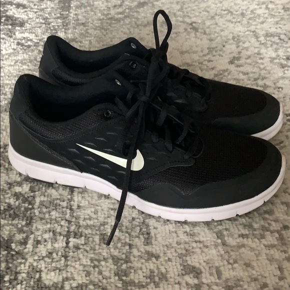 nike orive women's athletic shoes